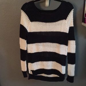 American Eagle Jegging Sweater